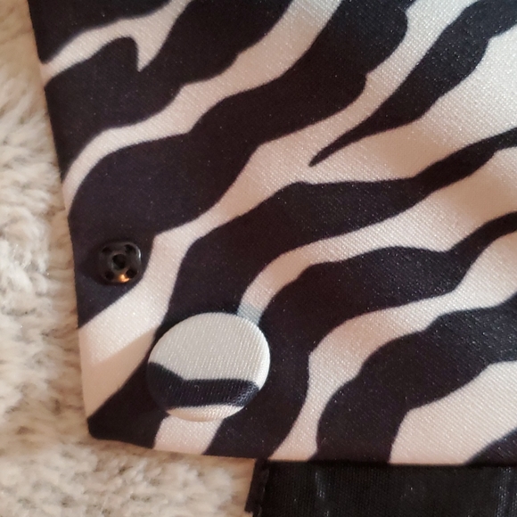 POSITIVE ATTITUDE Petite Womens Back Button Zebra Striped Tank Top-Sz 10P - Picture 12 of 12